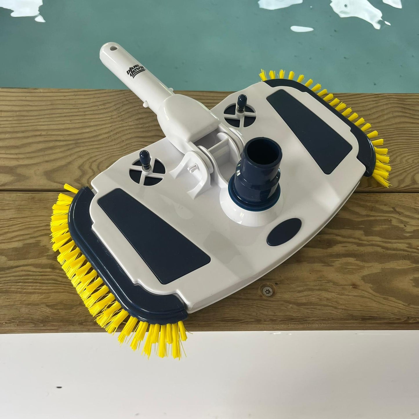 Balais de Liner à Valve - Koté Piscine - BlueDevil - Accessoires Piscines -